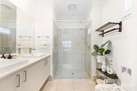 Property photo of 73 Ipswich Street East Toowoomba QLD 4350