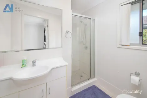 Property photo of 116 Station Road Loganlea QLD 4131