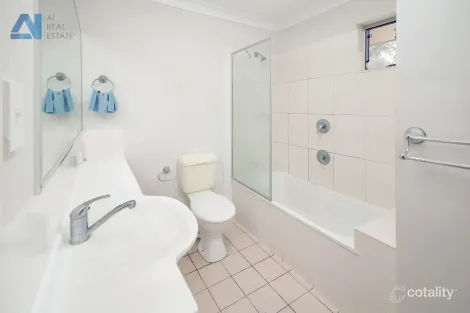 Property photo of 116 Station Road Loganlea QLD 4131