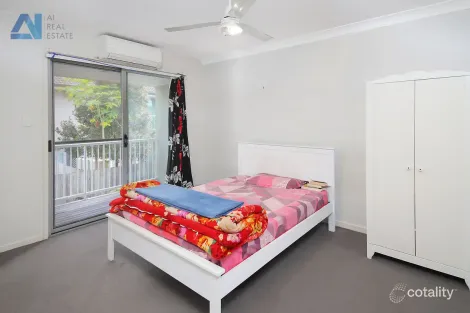 Property photo of 116 Station Road Loganlea QLD 4131