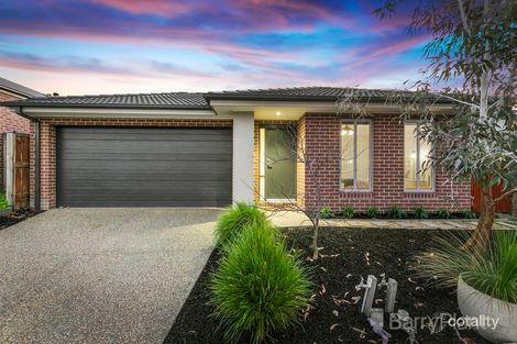 Property photo of 72 Botanica Drive Chirnside Park VIC 3116
