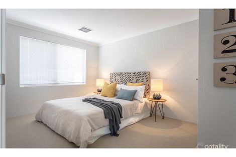 Property photo of 67 Strive Loop Girrawheen WA 6064