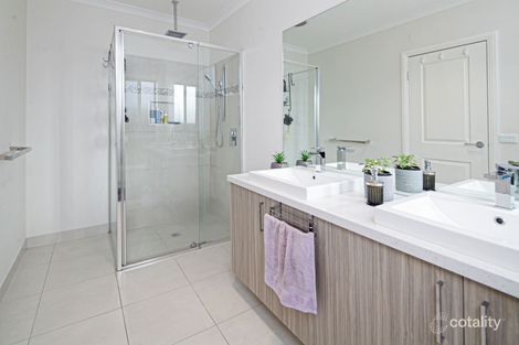 Property photo of 3 Villager Street Cranbourne East VIC 3977