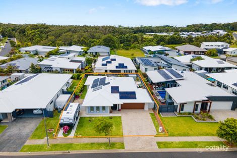 Property photo of 8 Watergum Close Sapphire Beach NSW 2450