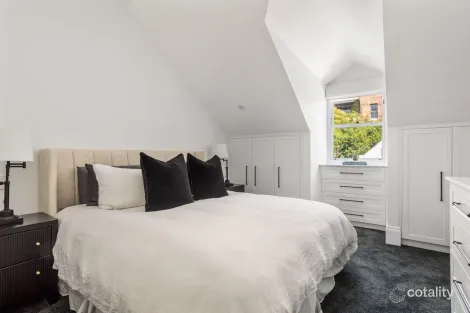 Property photo of 125 Sutherland Street Paddington NSW 2021