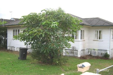 Property photo of 14 Koolatah Street Carina QLD 4152