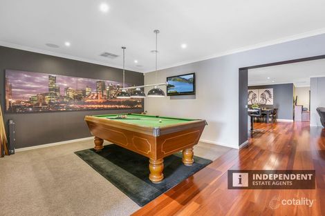 Property photo of 21 Bronson Circuit Cranbourne North VIC 3977