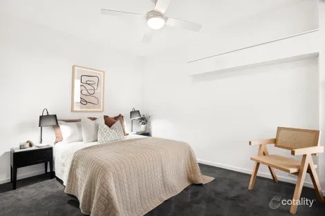 Property photo of 12/2 Maddock Street Windsor VIC 3181