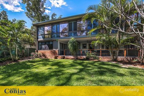 180 Burbong St, Chapel Hill, QLD 4069