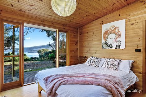 Property photo of 509 Roaring Beach Road Nubeena TAS 7184