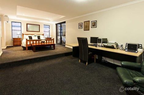 Property photo of 7 Monaro Way Hocking WA 6065
