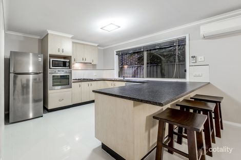 Property photo of 15 Cardiff Grove Cranbourne East VIC 3977
