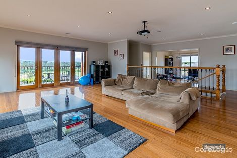 Property photo of 14 Aaron Court Drouin VIC 3818