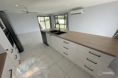 Property photo of 64 Falcon Crest Zilzie QLD 4710