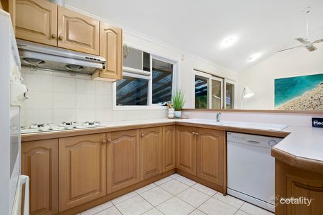 Property photo of 1 Pennell Court Rowville VIC 3178