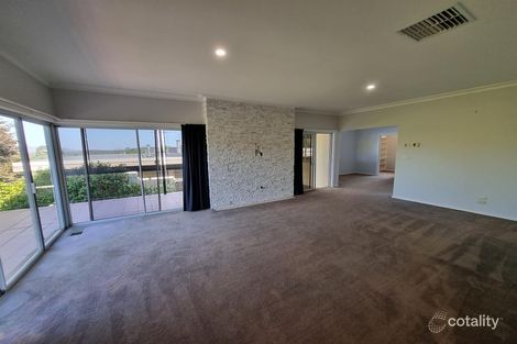 Property photo of 206 Bernhardt Street East Albury NSW 2640