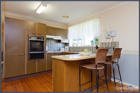 Property photo of 4 Lyon Place Kambah ACT 2902