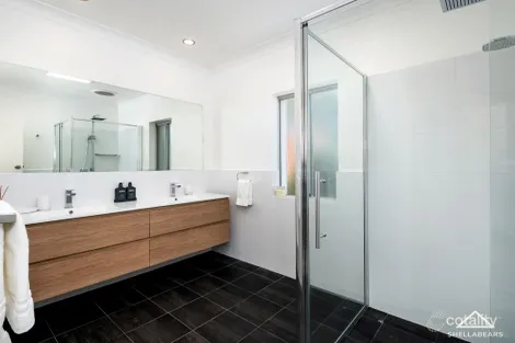 Property photo of 4/85A Bay View Terrace Claremont WA 6010