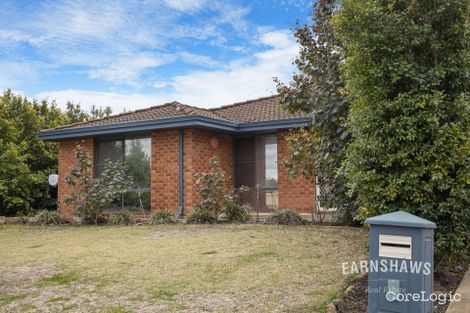 Property photo of 5 Reeves Place Swan View WA 6056