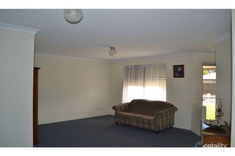 Property photo of 52 Gascoyne Circle Millbridge WA 6232