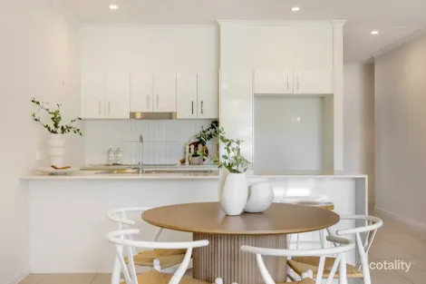 Property photo of 8/10 Spring Street Sippy Downs QLD 4556