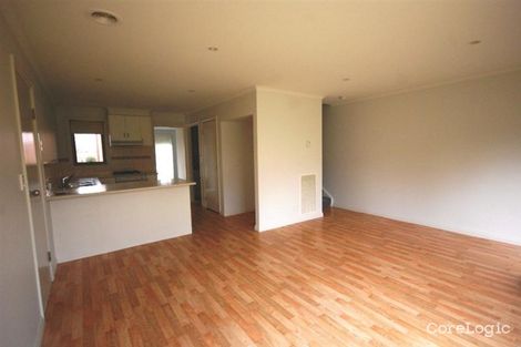 Property photo of 34 Lake Gardens Avenue Lake Gardens VIC 3355