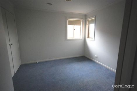 Property photo of 34 Lake Gardens Avenue Lake Gardens VIC 3355