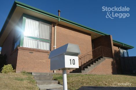 10 Churinga Dr, Churchill, VIC 3842