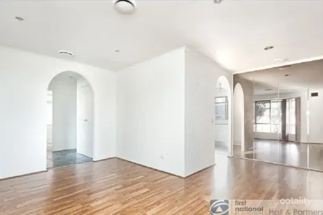 Property photo of 91 Loch Road Dandenong North VIC 3175