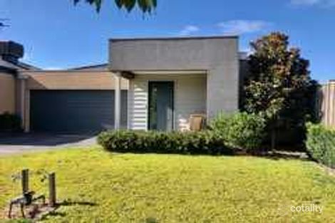 Property photo of 19 Contempo Boulevard Wollert VIC 3750