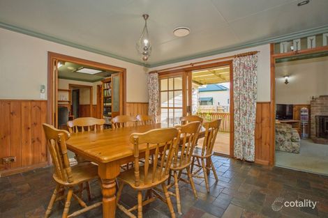 Property photo of 193 Princes Way Drouin VIC 3818