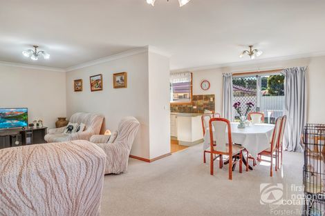 Property photo of 31 Kennewell Parade Tuncurry NSW 2428