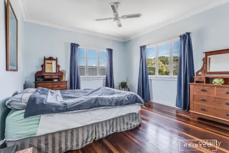 Property photo of 2 Moffatt Street Scarborough QLD 4020