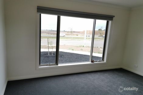 Property photo of 2 Monaghan Terrace Alfredton VIC 3350