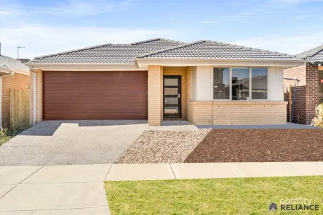 Property photo of 14 Stakes Road Mickleham VIC 3064