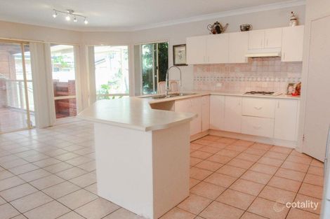 Property photo of 22 Skain Place Horningsea Park NSW 2171