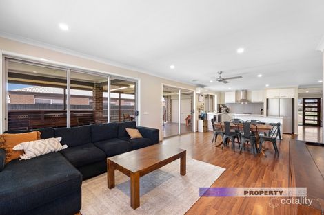 Property photo of 11 Sweetwater Place Moe VIC 3825