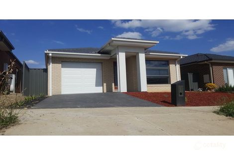 Property photo of 9 Raitt Grove Mernda VIC 3754