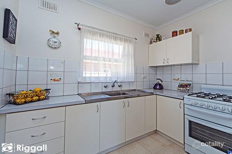 Property photo of 2/21 Myponga Terrace Broadview SA 5083