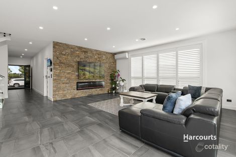 Property photo of 23 Sandy Road Officer VIC 3809