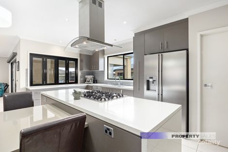 Property photo of 3 Robin Close Newborough VIC 3825