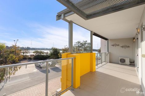 Property photo of 58 Dorney Esplanade Champion Lakes WA 6111