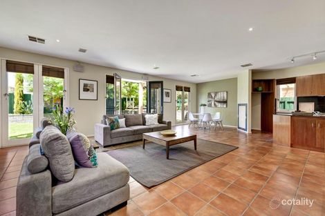 Property photo of 94 Templestowe Road Bulleen VIC 3105