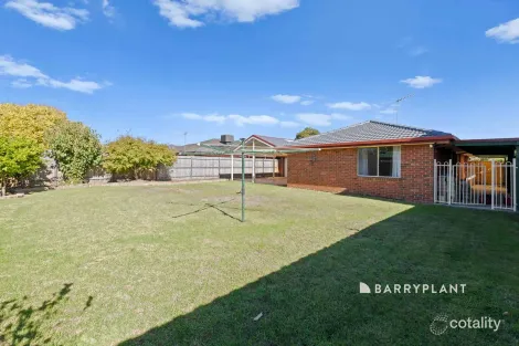 Property photo of 7 Meldrum Court Narre Warren South VIC 3805