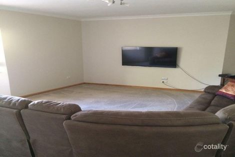 Property photo of 15 Chesterton Drive Thornlie WA 6108