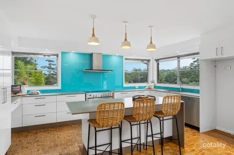 Property photo of 12 Karen Close Lisarow NSW 2250