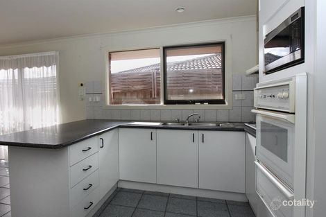 Property photo of 2 Casey Drive Hoppers Crossing VIC 3029