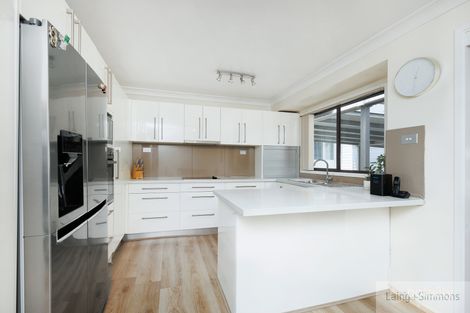 Property photo of 21 Dunkley Parade Mount Hutton NSW 2290