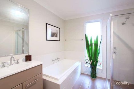 Property photo of 19 Mallard Drive The Ponds NSW 2769