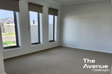 Property photo of 3 Glencoe Street Beveridge VIC 3753